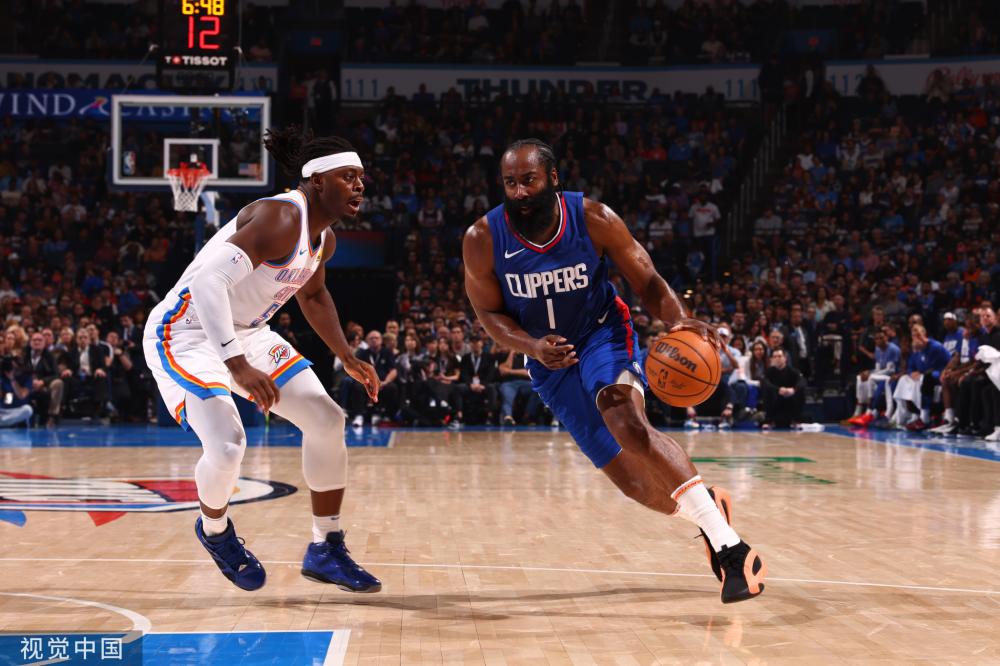 吴春晖的并 吴春晖的并