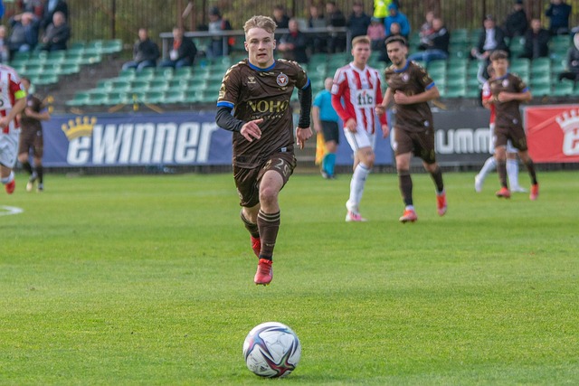 力与坚持 力与坚持